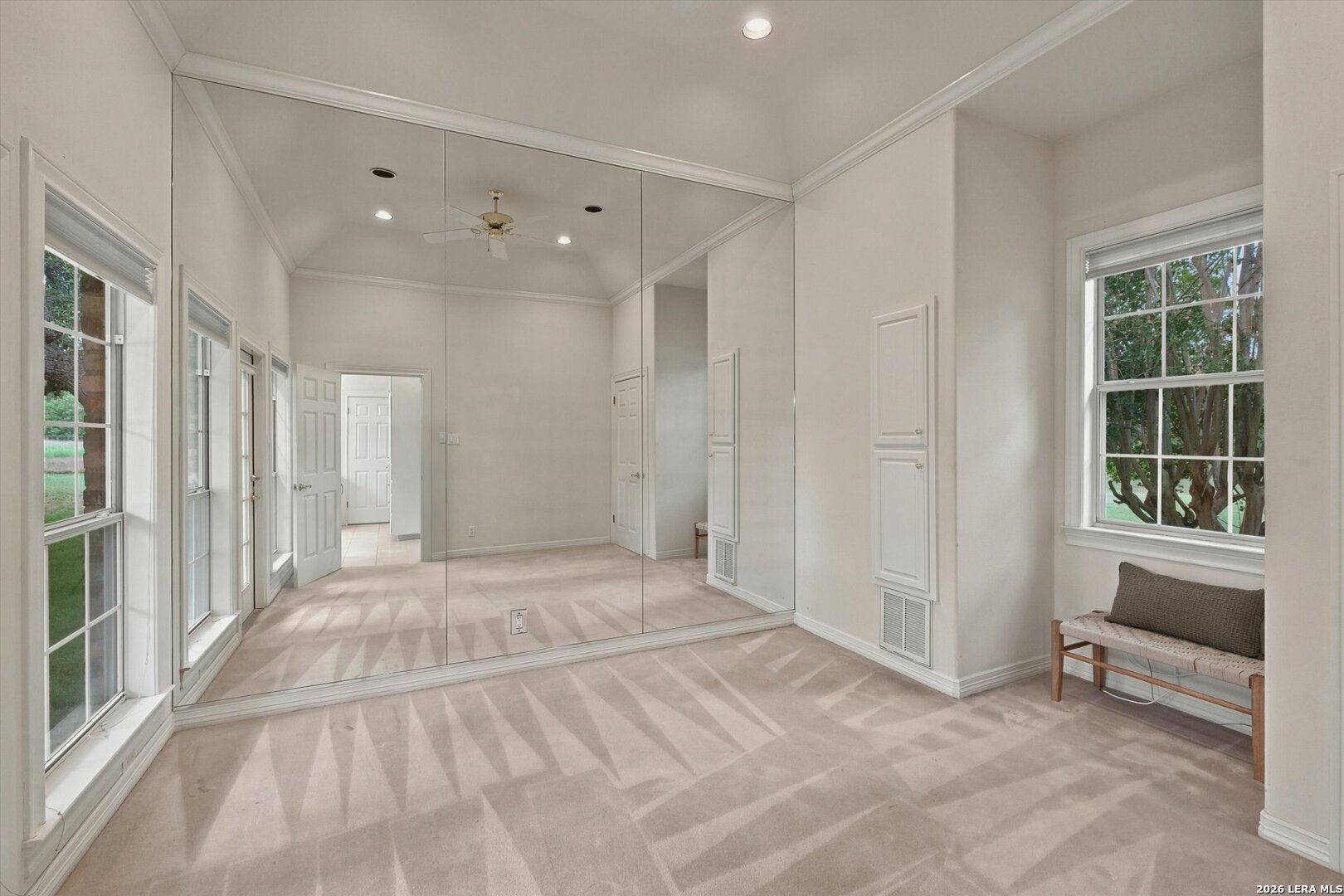 2327 Estate Gate Drive San Antonio TX 78260
