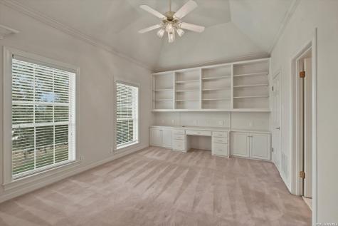 2327 Estate Gate Drive San Antonio TX 78260