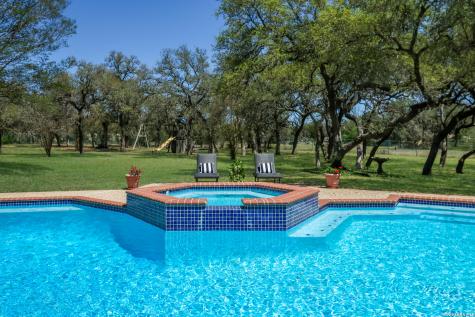 2327 Estate Gate Drive San Antonio TX 78260