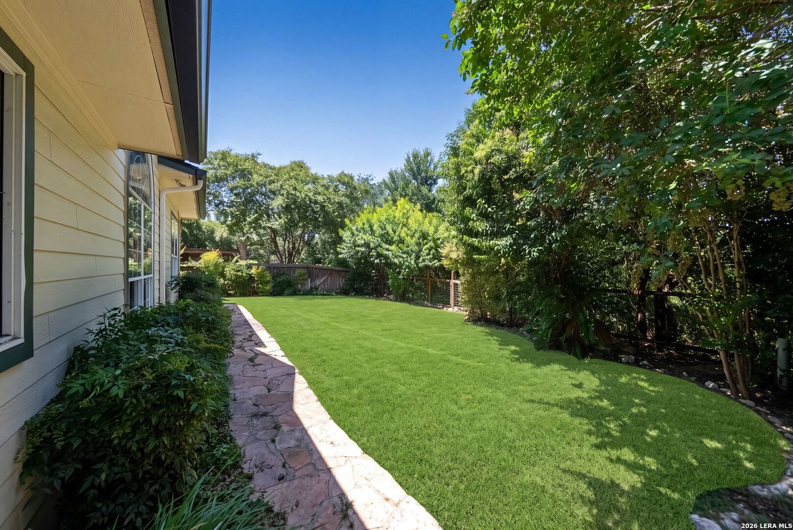 9347 Llano Verde Helotes TX 78023