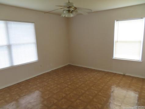 4306 Redstone Drive San Antonio TX 78219