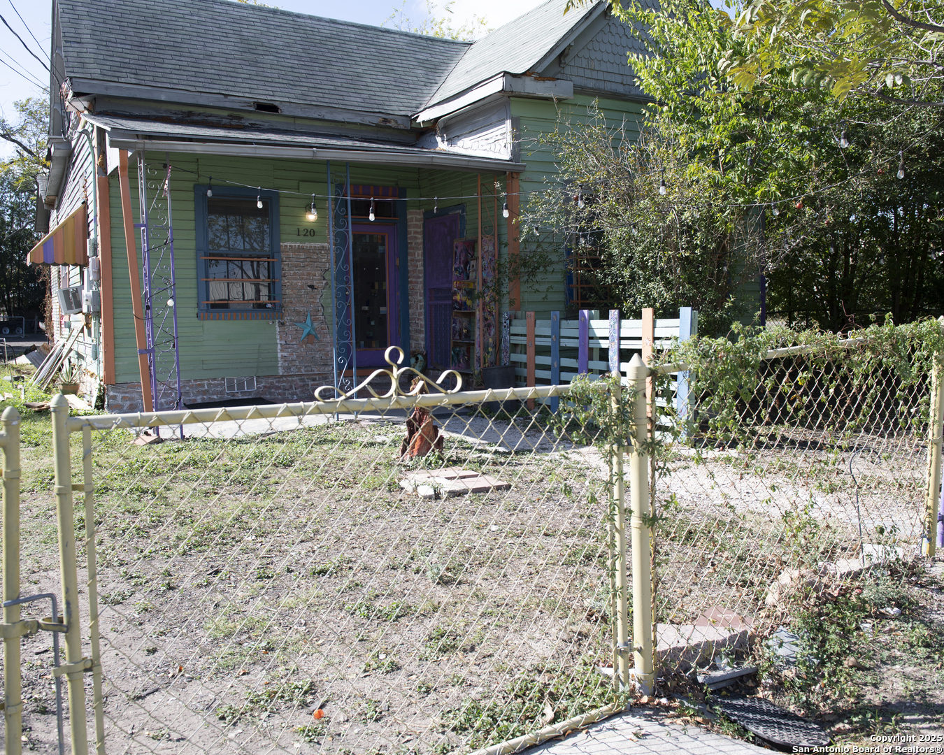 116, 118, 120 Lone Star San Antonio TX 78204