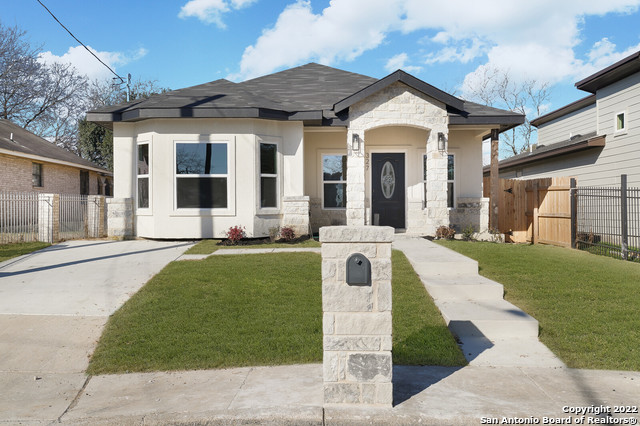 327 Laverne Avenue San Antonio TX 78237
