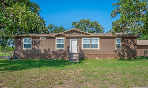 5121 County Road 427 Stockdale TX 78160