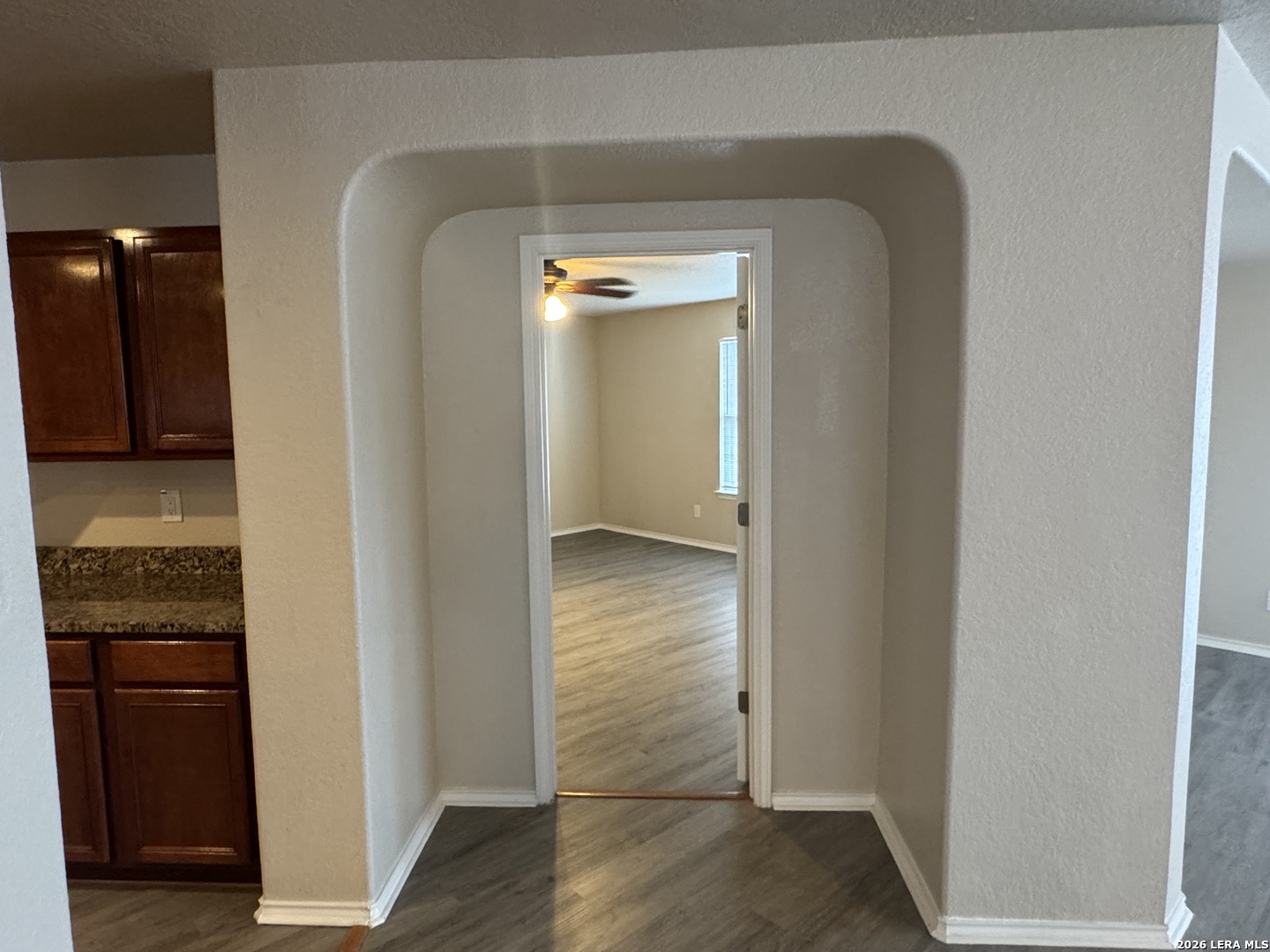 6935 Elmwood Crest Live Oak TX 78233