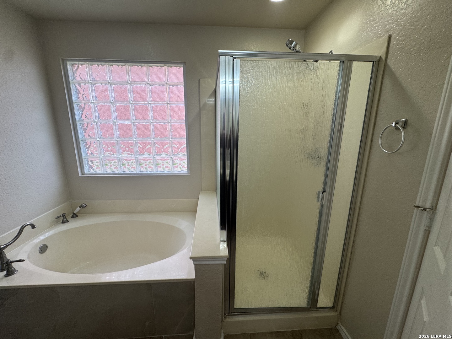 6935 Elmwood Crest Live Oak TX 78233