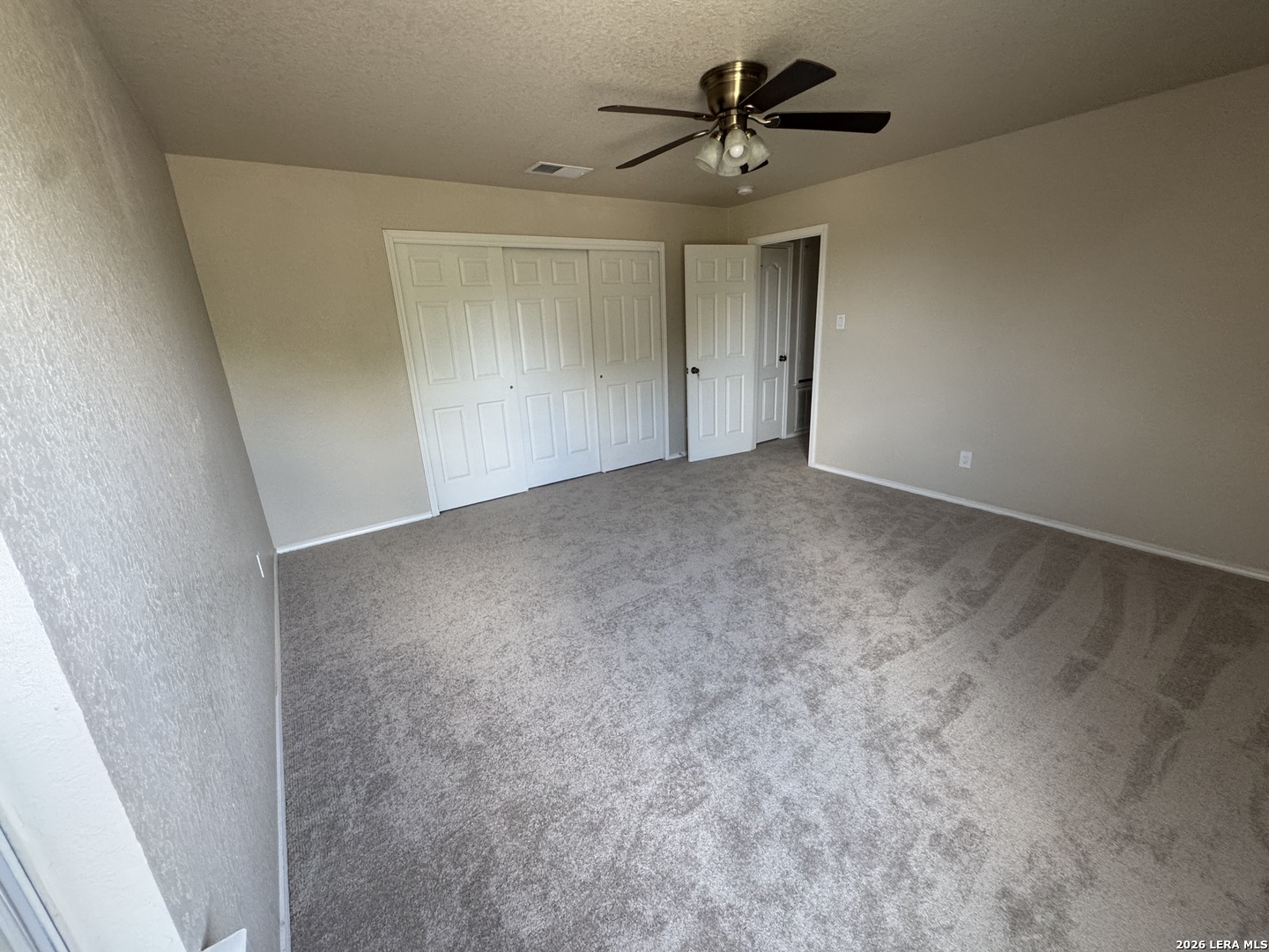 6935 Elmwood Crest Live Oak TX 78233