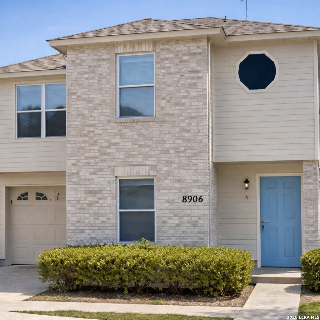 8906 Kenton Briar San Antonio TX 78240