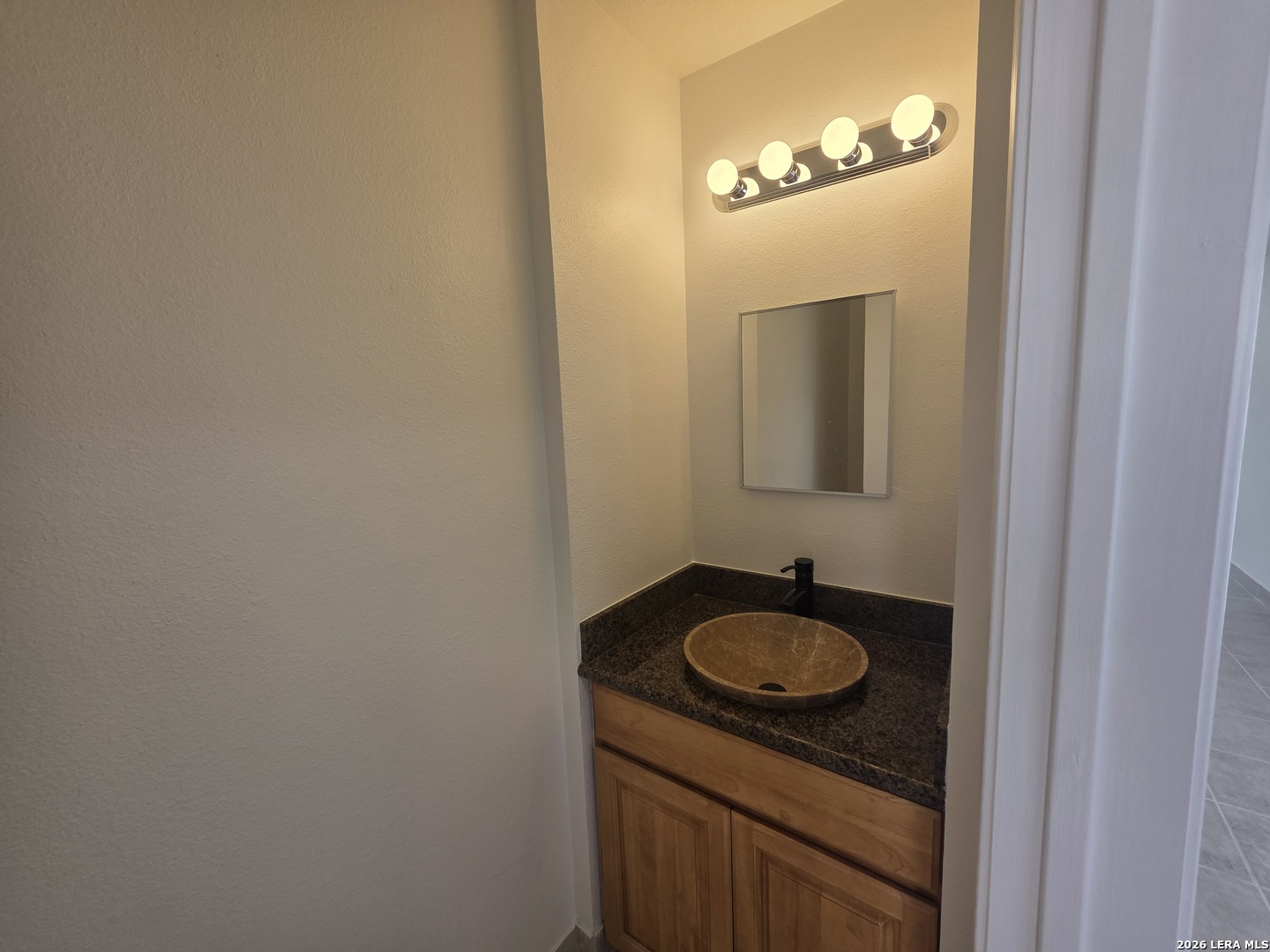 8906 Kenton Briar San Antonio TX 78240
