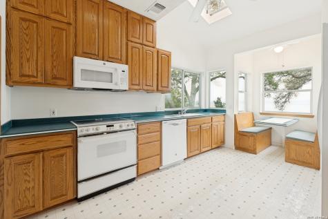 1924 Stagecoach Canyon Lake TX 78133