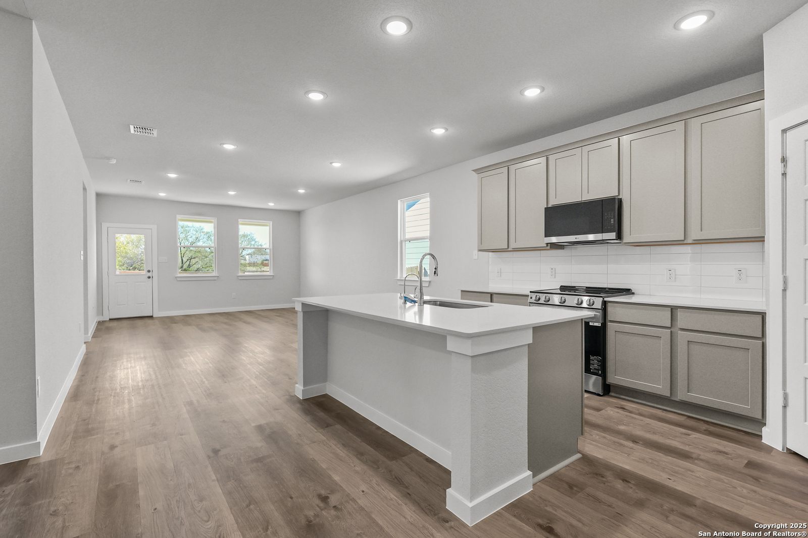 7843 Coffee Mill San Antonio TX 78252