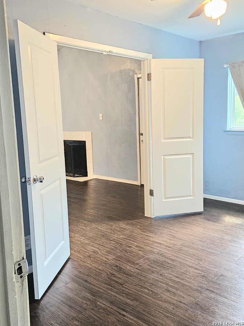 6903 E Belforest San Antonio TX 78239