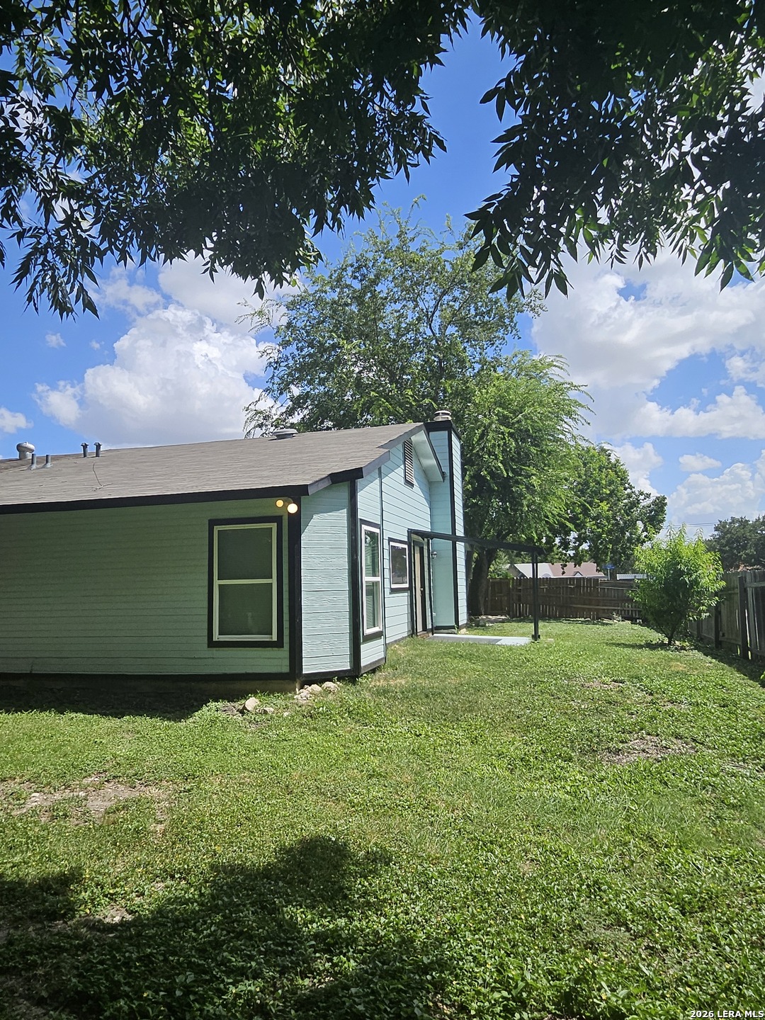 6903 E Belforest San Antonio TX 78239