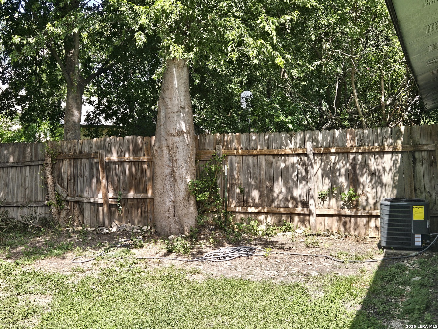 6903 E Belforest San Antonio TX 78239