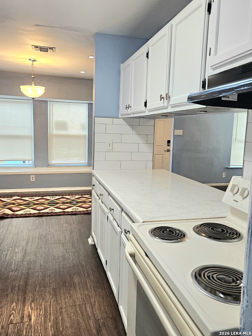 6903 E Belforest San Antonio TX 78239
