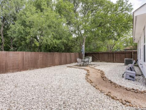11627 Wood Harbor San Antonio TX 78249