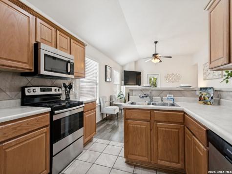 11627 Wood Harbor San Antonio TX 78249