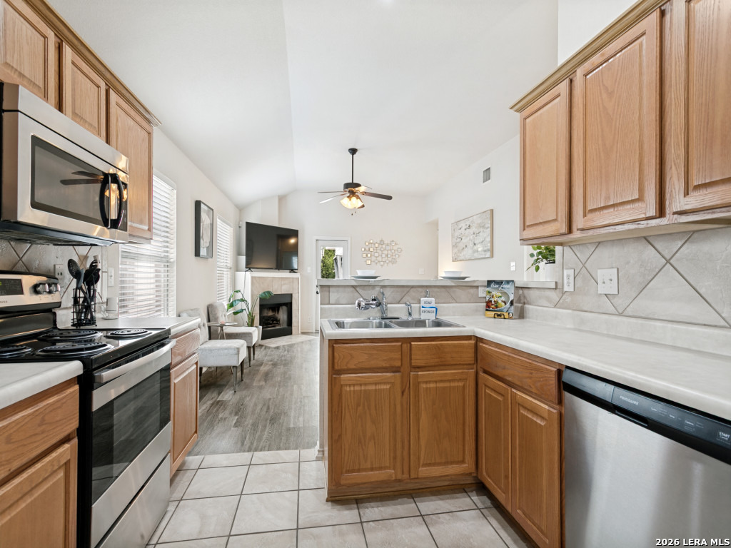 11627 Wood Harbor San Antonio TX 78249