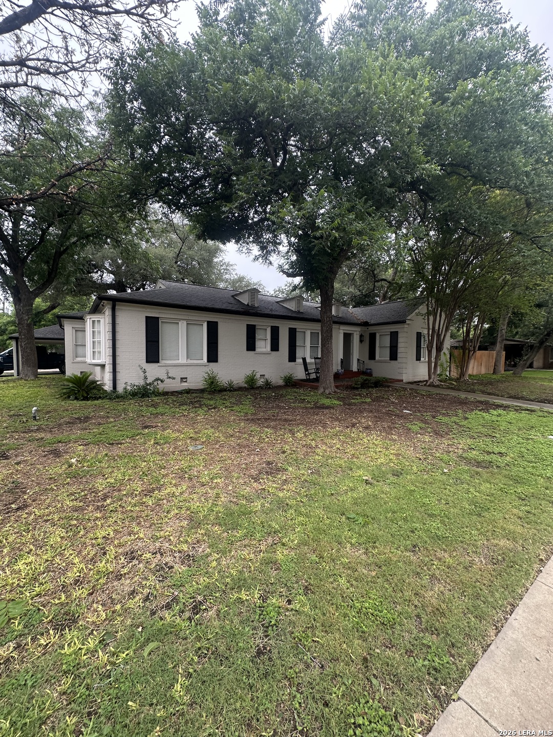 401 N High Street Uvalde TX 78801