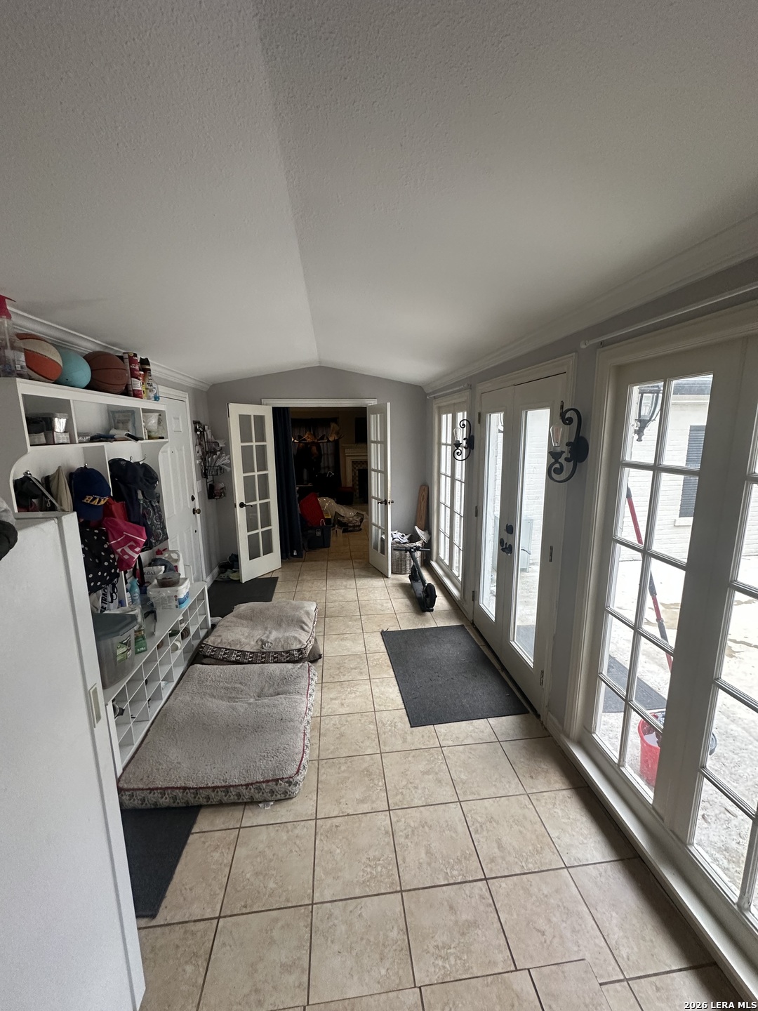 401 N High Street Uvalde TX 78801