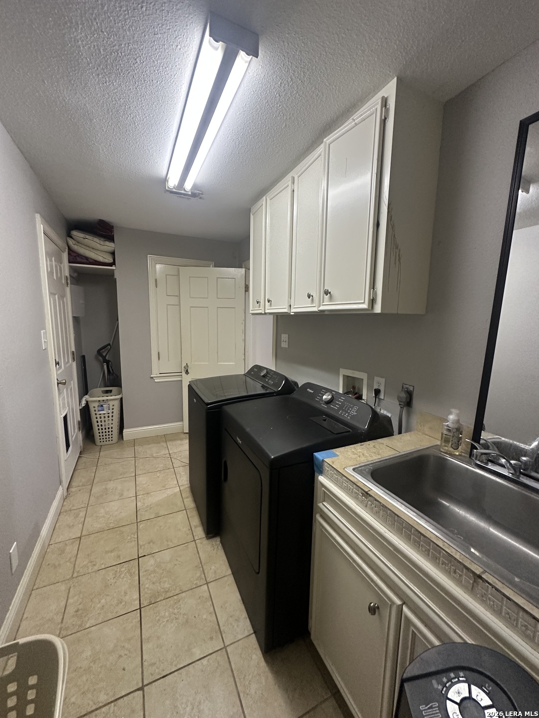 401 N High Street Uvalde TX 78801