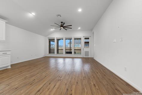 2900 Flaxen Way Seguin TX 78155