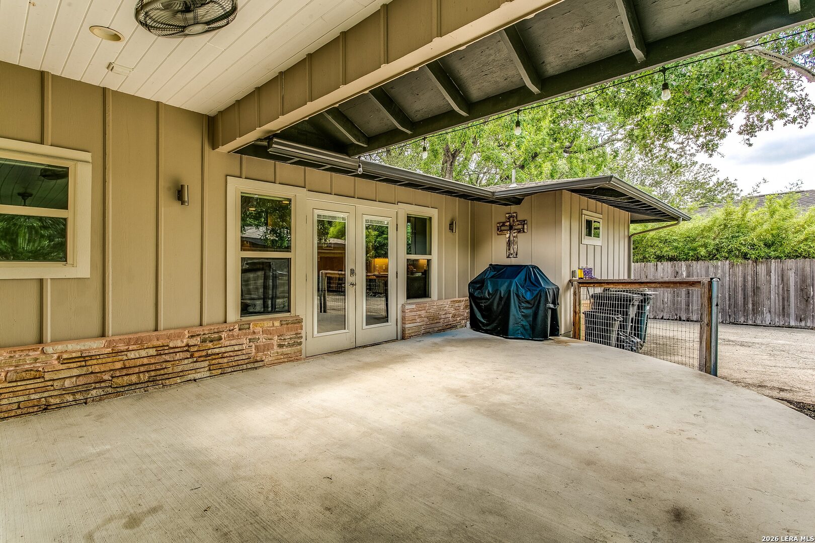 411 Garraty Road Terrell Hills TX 78209