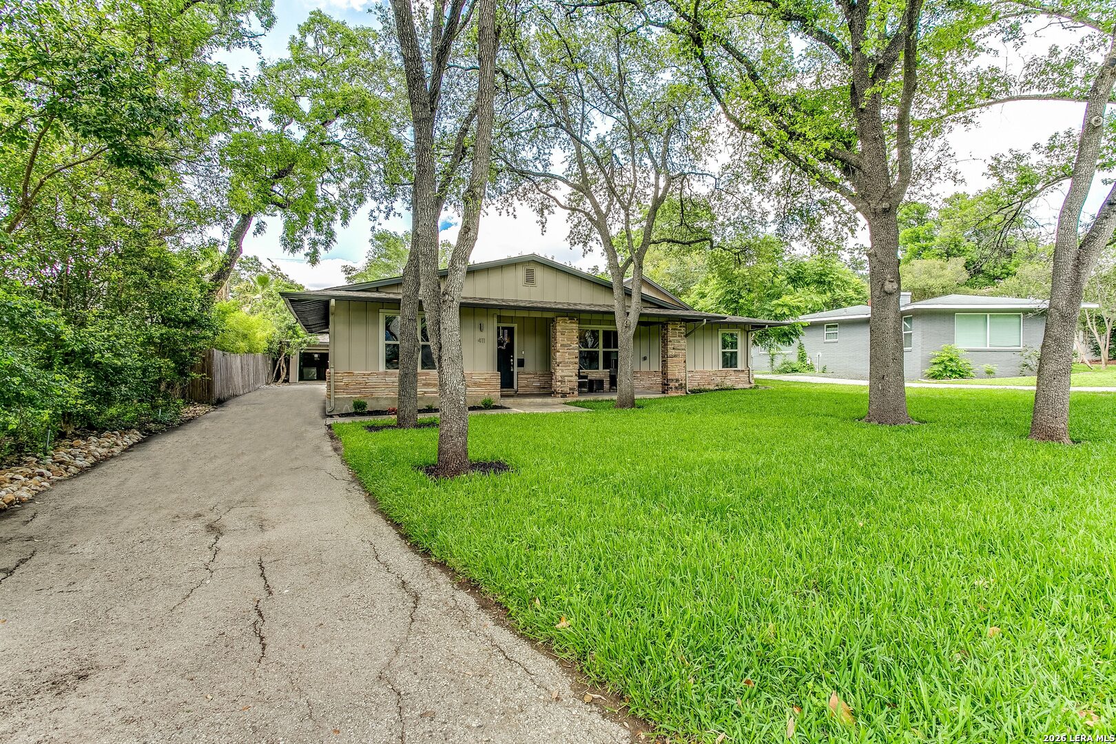 411 Garraty Road Terrell Hills TX 78209
