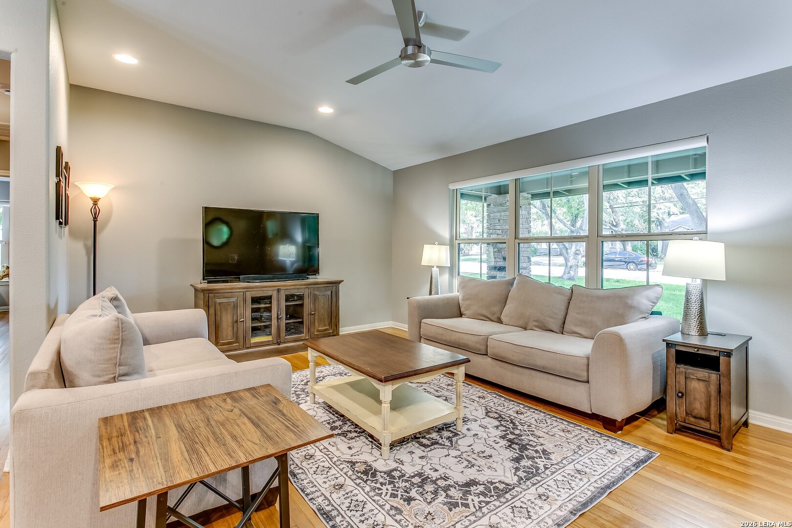 411 Garraty Road Terrell Hills TX 78209