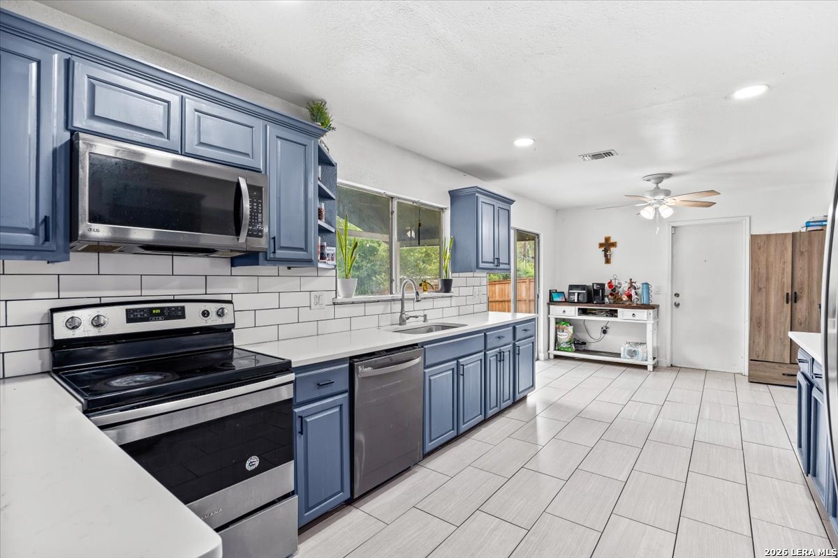 7910 Valley Trail San Antonio TX 78250