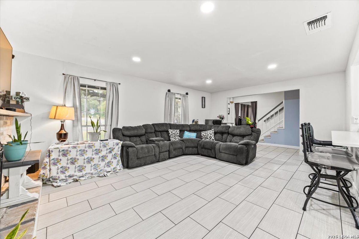 7910 Valley Trail San Antonio TX 78250