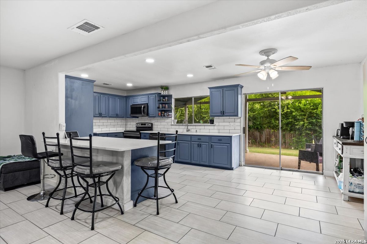 7910 Valley Trail San Antonio TX 78250