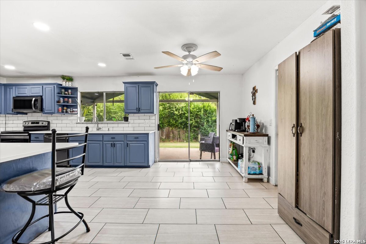 7910 Valley Trail San Antonio TX 78250