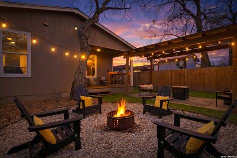 230 Thompson San Antonio TX 78225