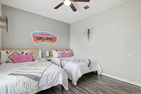 230 Thompson San Antonio TX 78225