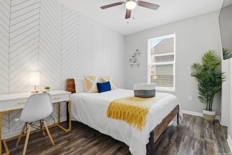 230 Thompson San Antonio TX 78225