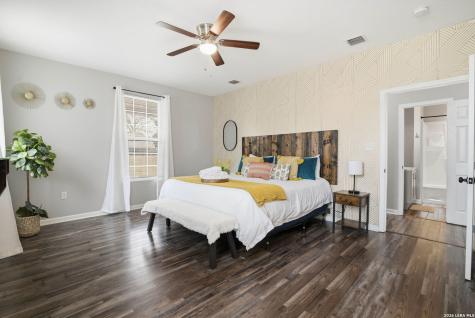 230 Thompson San Antonio TX 78225