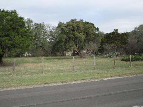 138 Bear Creek New Braunfels TX 78132