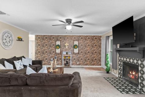 1059 Fillmore Drive San Antonio TX 78245