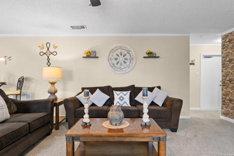 1059 Fillmore Drive San Antonio TX 78245