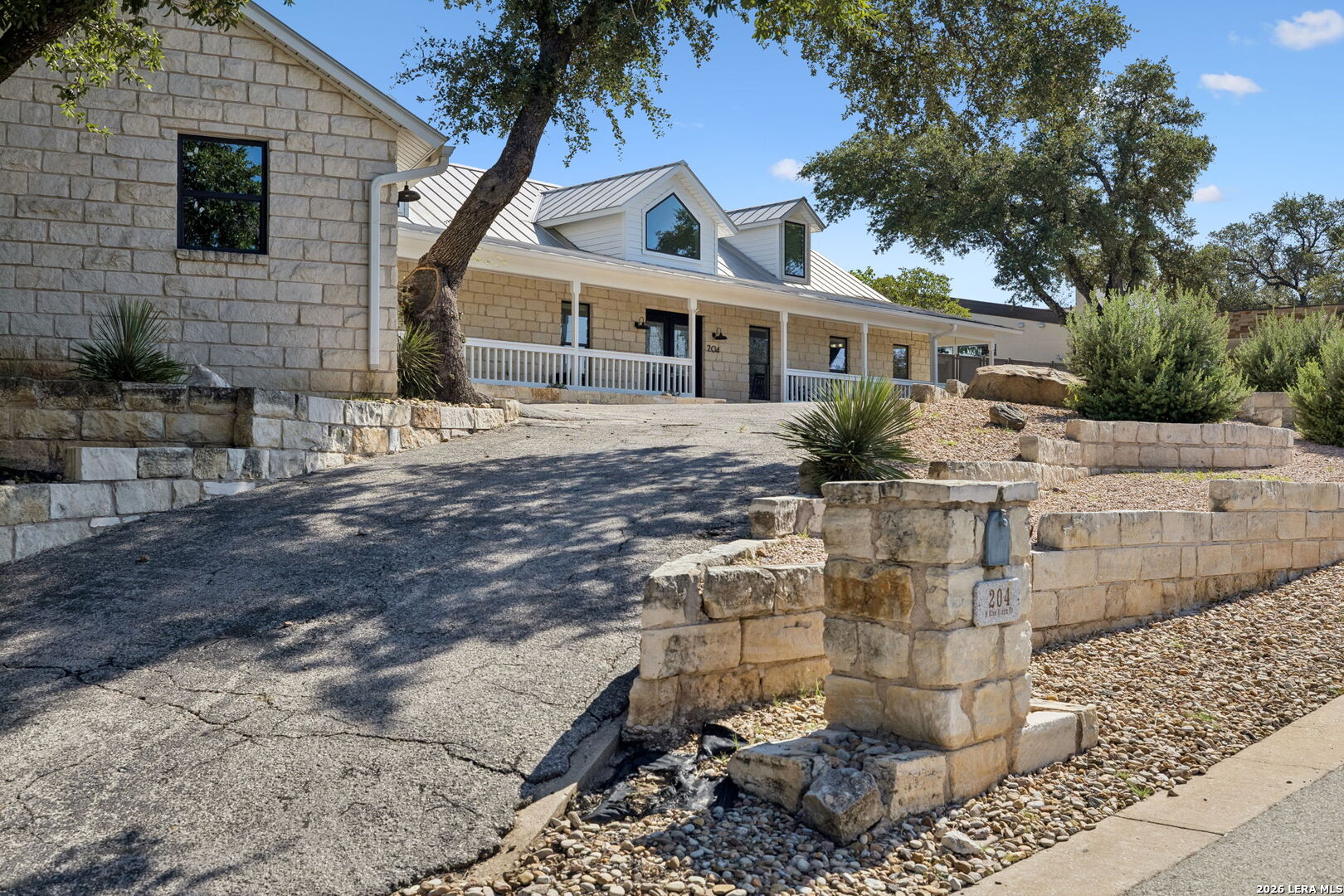204 N Blue Ridge Trail Horseshoe Bay TX 78657