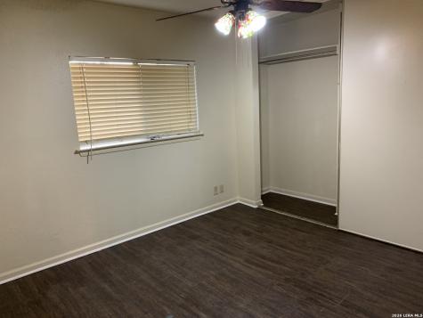 8441 Forest Ridge Drive San Antonio TX 78239