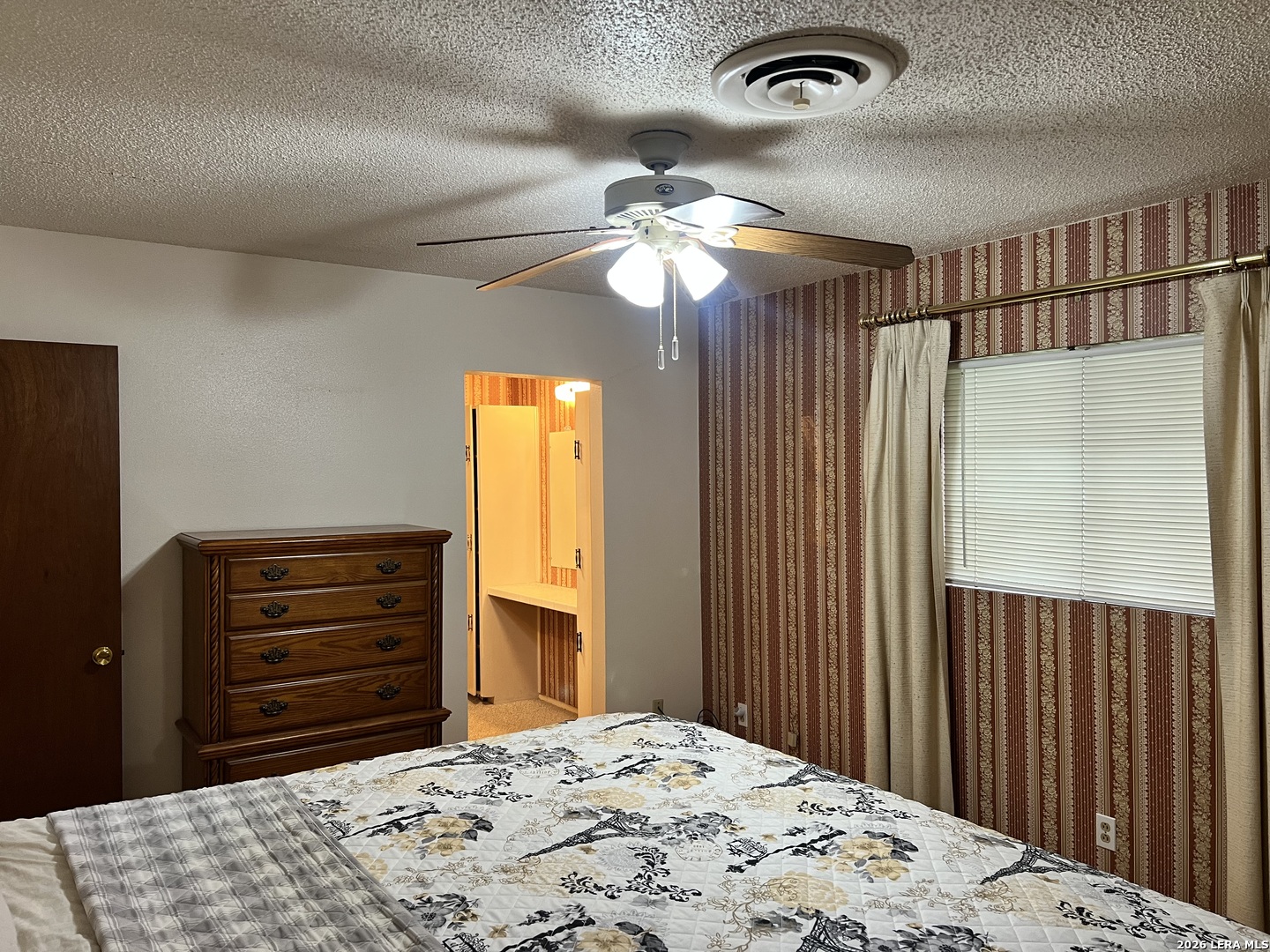 902 Oakridge Drive Pleasanton TX 78064