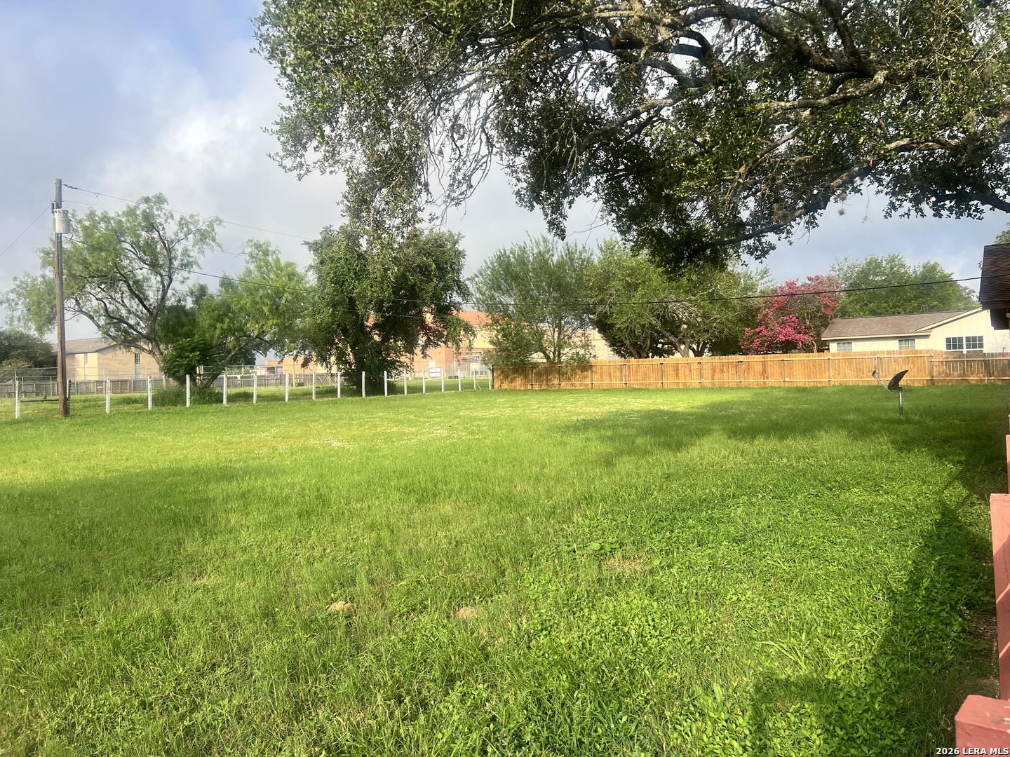 902 Oakridge Drive Pleasanton TX 78064