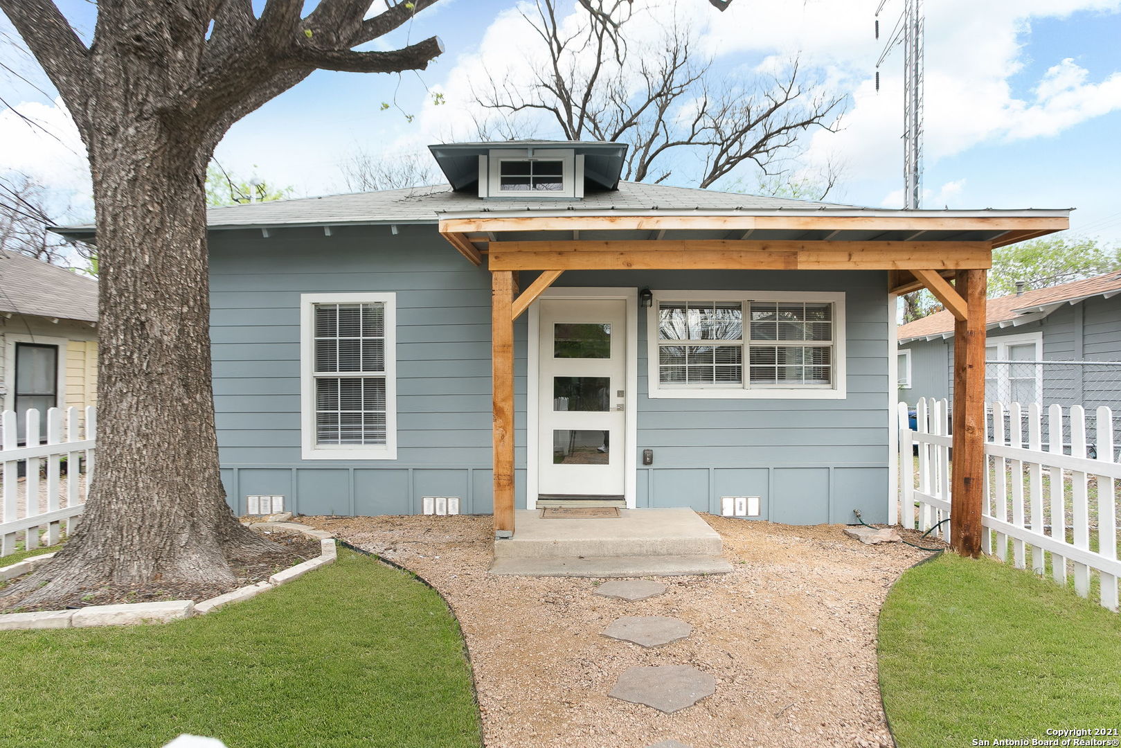 106 Aganier Avenue San Antonio TX 78212