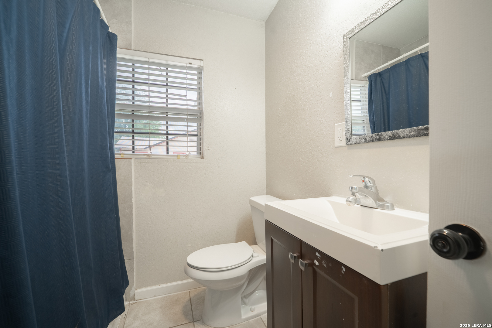 1439 W Ridgewood Court San Antonio TX 78201