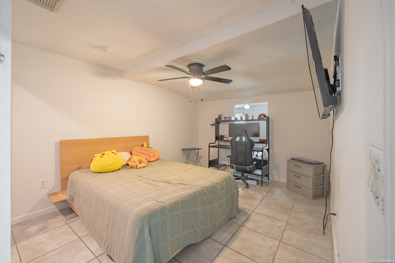 1439 W Ridgewood Court San Antonio TX 78201