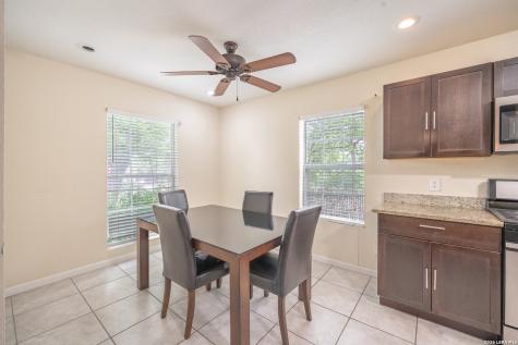 1439 W Ridgewood Court San Antonio TX 78201