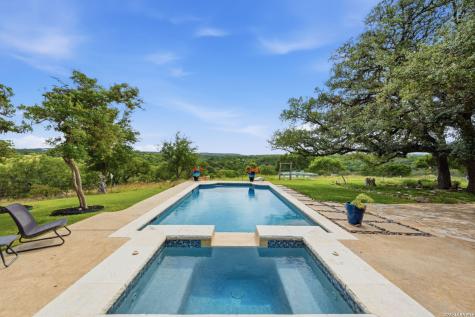 125 Greystone Point Boerne TX 78006
