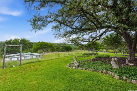 125 Greystone Point Boerne TX 78006